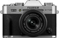 Fujifilm X-T30 III Fotocamera Mirrorless 26MP con Obiettivo XC13-33mm, Sensore APS-C, Video 6.2K, Mirino EVF, Argento